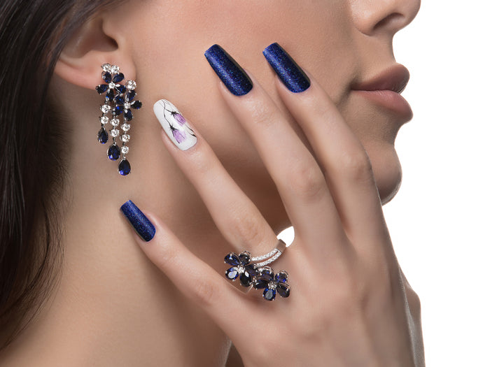 How To Get The Long Lasting Nail Polish Effect For Beautiful Nails?