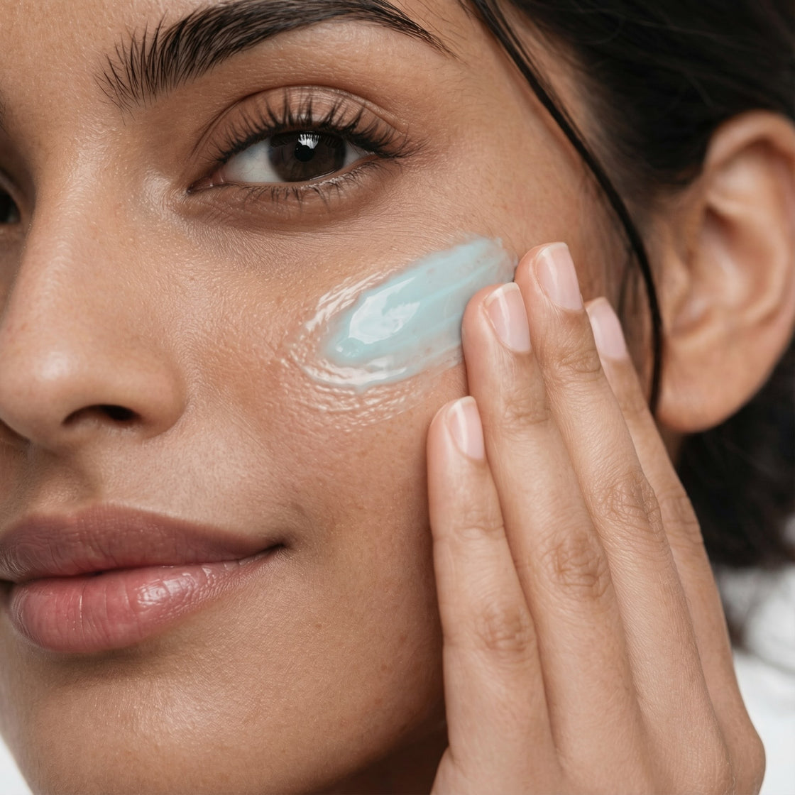 Hydra Boost Moisturizer Gel With Hyaluronic Acid, Aquaporin, & Pentavitin